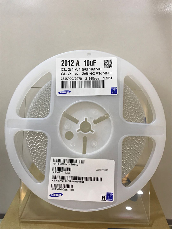 三星貼片電容CL21A106MQFNNNE